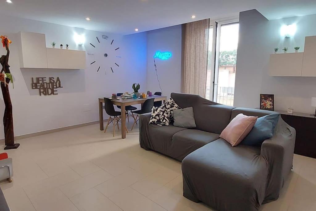 Maretto Suite Bríndisi Exterior foto